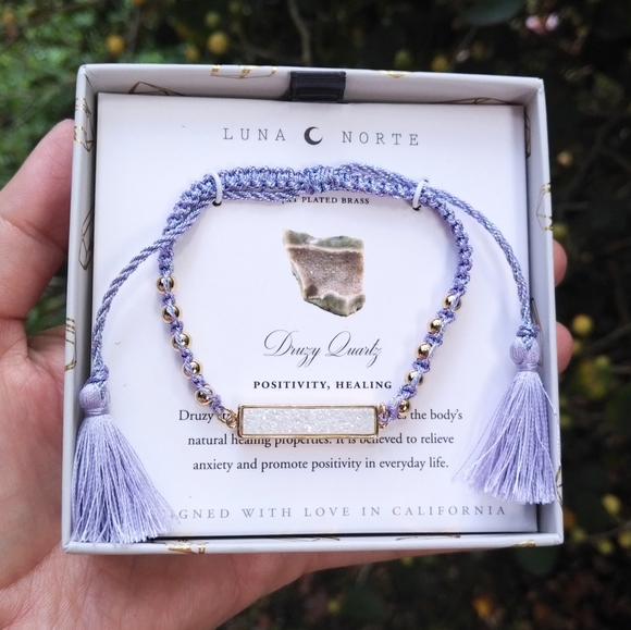 Luna🌙 Norte Lavender💜 Slide Closure Bracelet-NIB - Picture 2 of 11